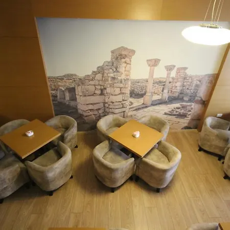 Hotel Bylis 3*