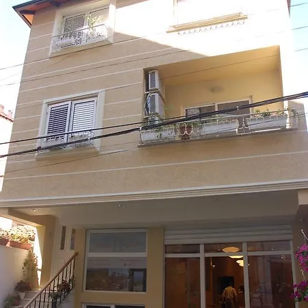 Hotel Bylis