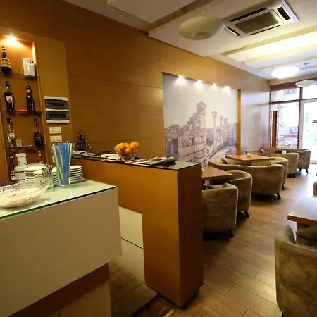 バイリス ホテル